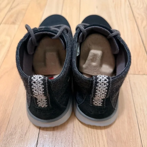 UGG Freamon Wool and Suede Men’s Chukka Boots Size 8.5 - Picture 3 of 7